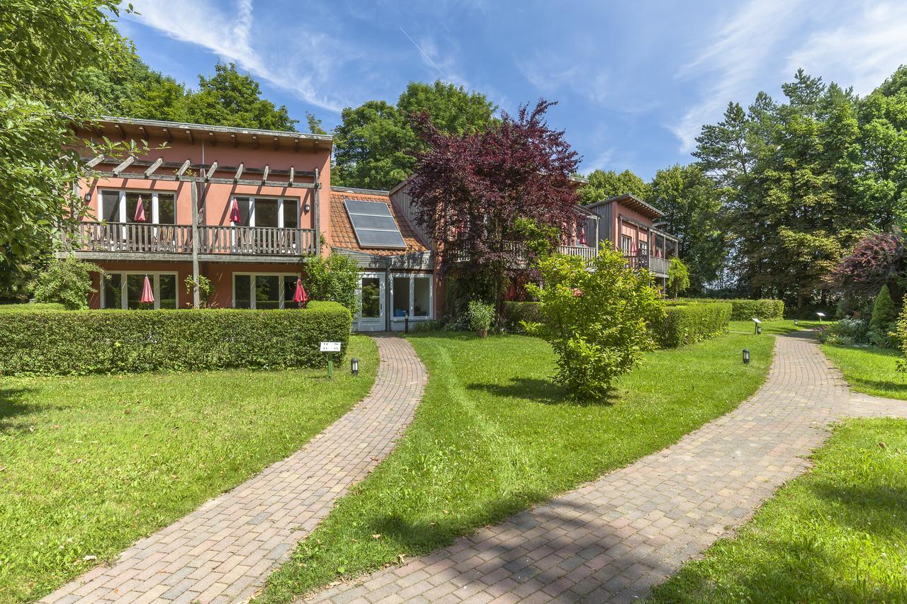 Bio- Und Gesundheitshotel Gutshaus Stellshagen מראה חיצוני תמונה