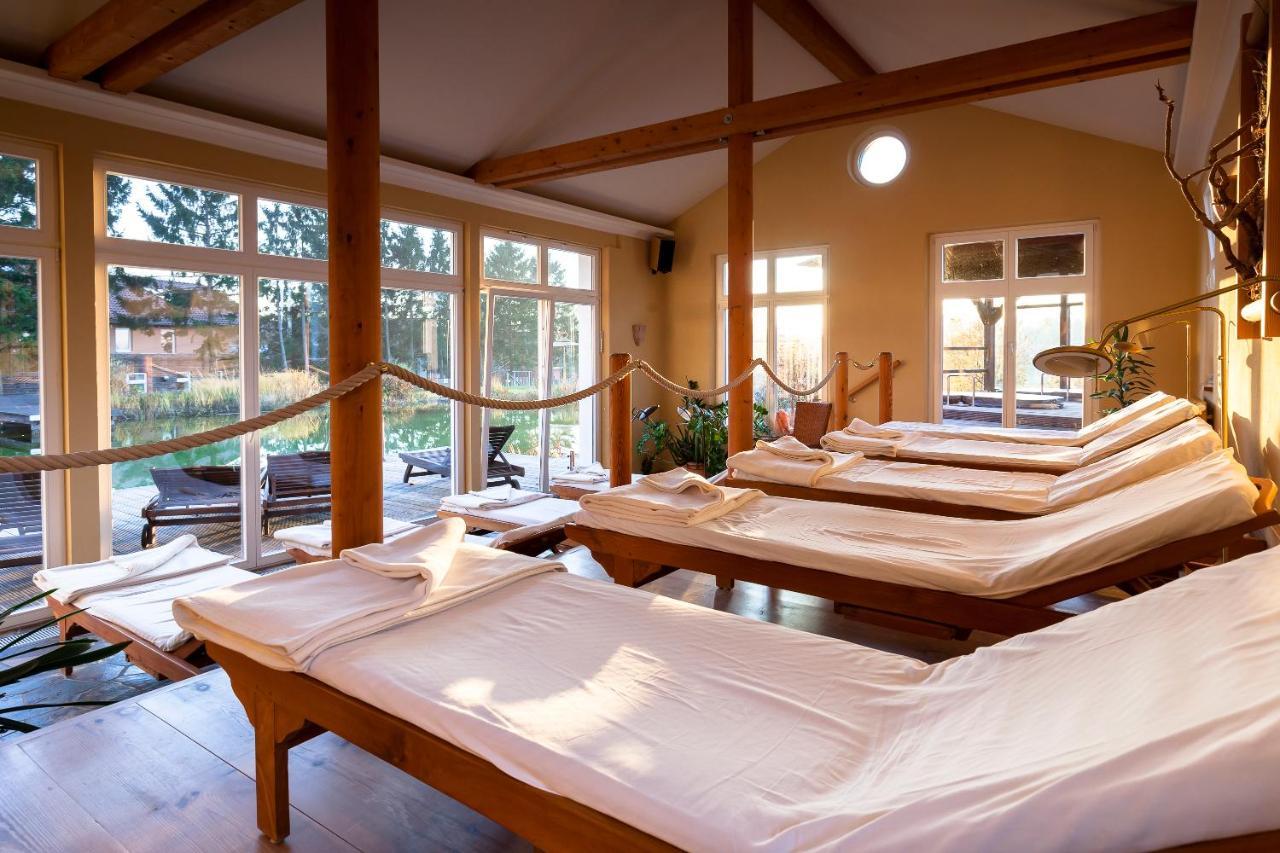 Bio- Und Gesundheitshotel Gutshaus Stellshagen מראה חיצוני תמונה
